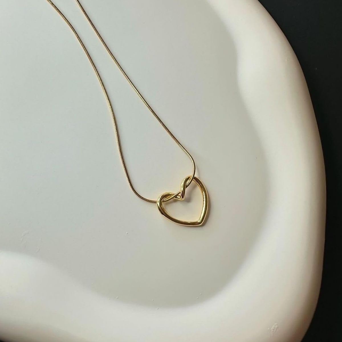 18K Gold Plated Heart Pendant Chain Necklace for Women & Girls | Anti Tarnish Stainless Steel Minimal Love Locket Stylish Everyday Wear Jewellery Valentine, Anniversary Birthday G