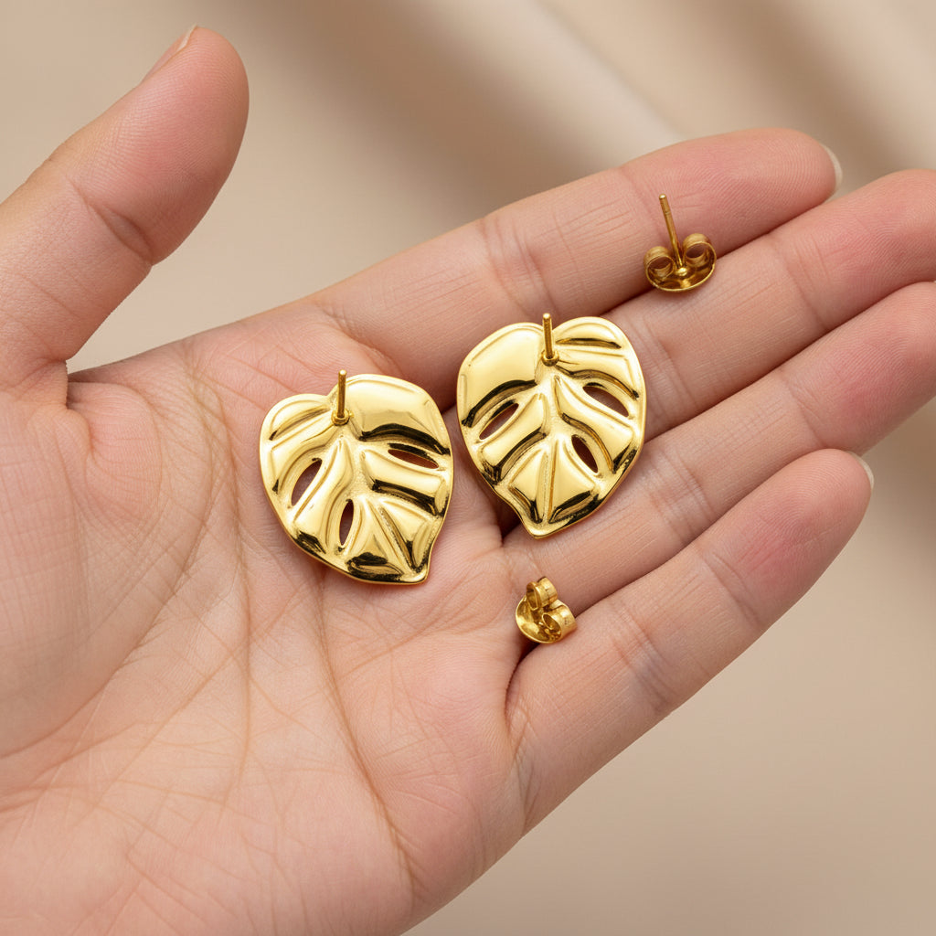 Korean Golden Leaf-Shaped Stud Earrings for Women, Alloy & Stainless Steel